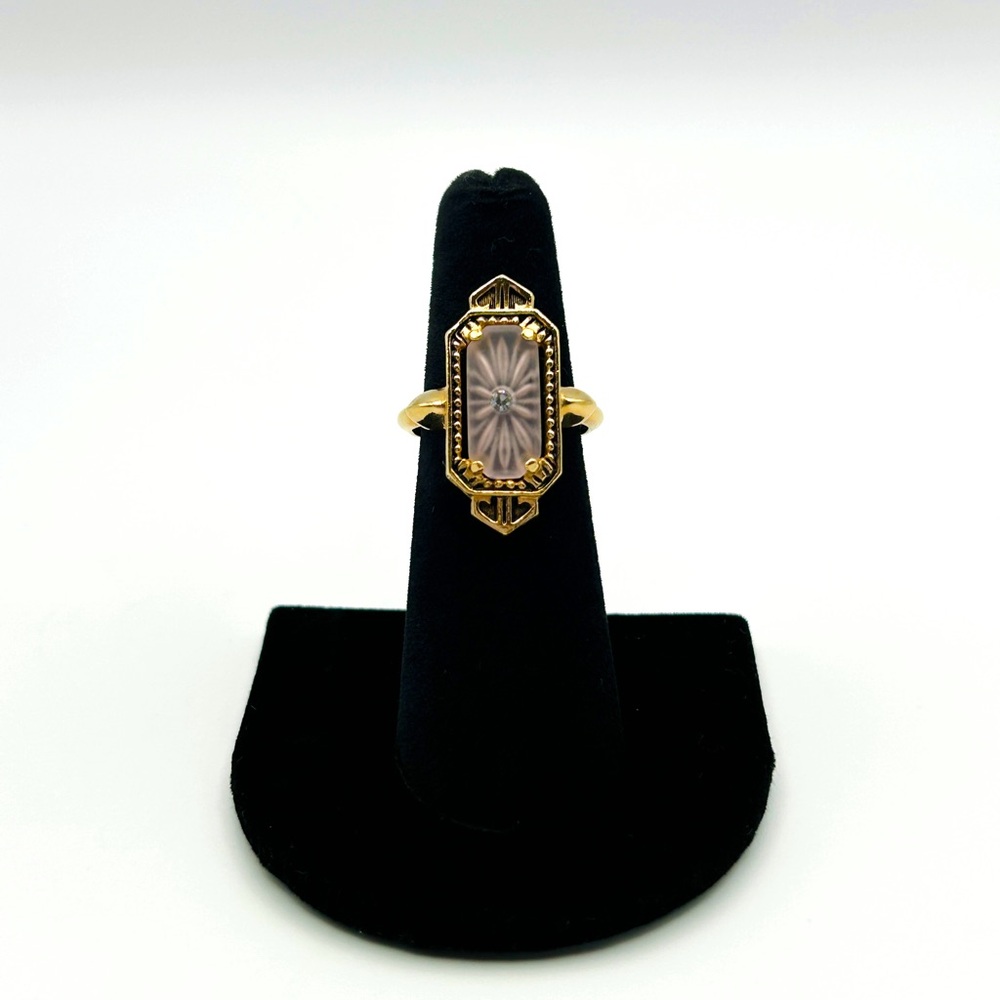 ✨ Vintage ‘Frostlights’ Art Deco Camphor Glass Gold Tone Ring – Size 7.5 ✨ - Picture 2 of 16